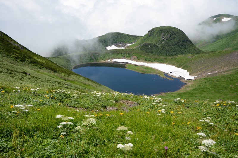 御浜より鳥海湖②
